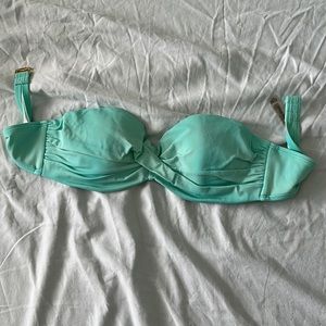 Victoria’s Secret Bikini Top
